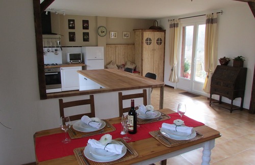 Plouray Maison | Cottage avec piscine à Plouray, entre Pontivy et Rostrenen, Morbihan, Bretagne