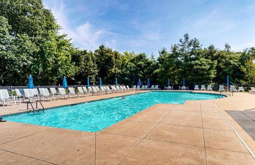 Summer Village Maison | Cottages at Summer Village Beach Get-A-Way