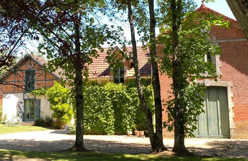 Yvre-l'Eveque Maison | Cottages de Château de Vaux