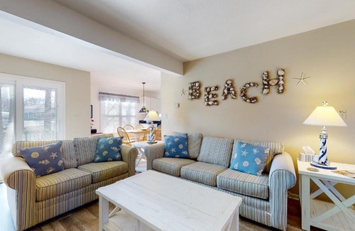 Ocean View Maison | Cottages on Whites Creek - 6 Caroline