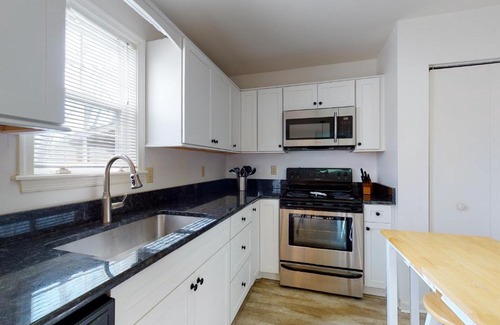 Ocean View Maison | Cottages on Whites Creek - 6 Caroline