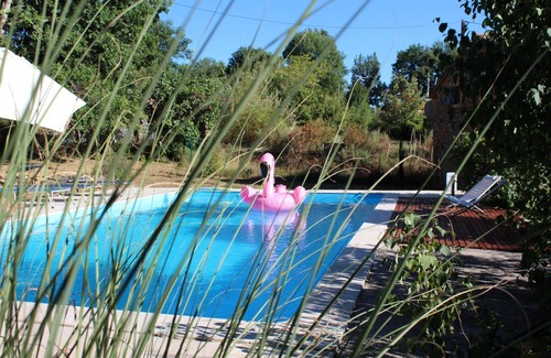 Blanquefort-sur-Briolance Maison | Maison de vacances à la campagne avec piscine privée