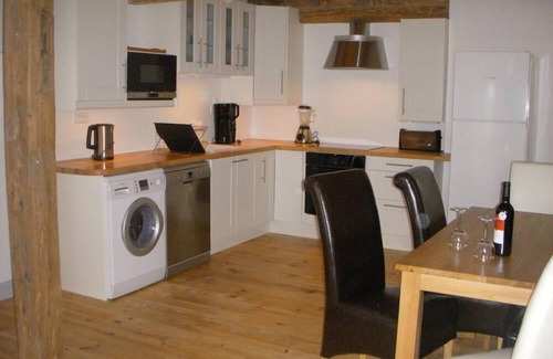 Saint-Nicolas-de-la-Grave Cottage | Gite familiale avec piscine