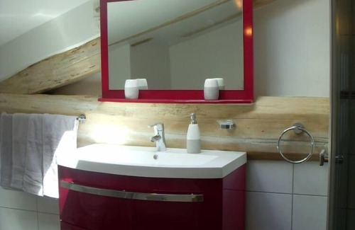 Saint-Nicolas-de-la-Grave Cottage | Gite familiale avec piscine