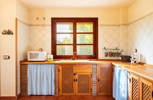 San Martin del Pimpollar Maison | Maison de campagne "La Puerta De Gredos" avec vue sur les montagnes, terrasse privée et Wi-Fi