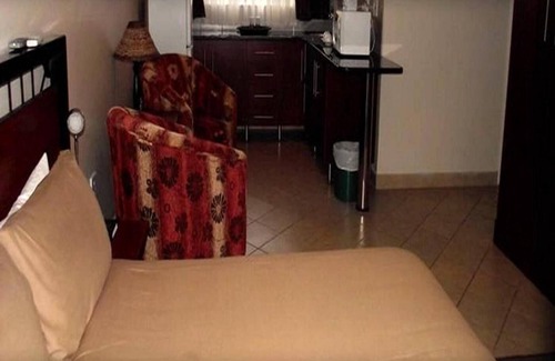 Polokwane Maison | Country Blue Guest House