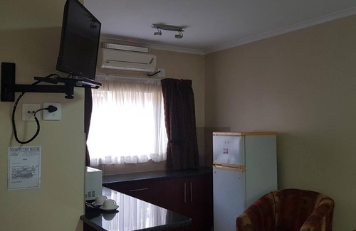 Polokwane Maison | Country Blue Guest House