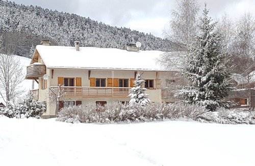 Correncon-en-Vercors Appartement | APPARTEMENT 85 M2. TOUT CONFORT. À 300 M du CENTRE DE CORRENCON.