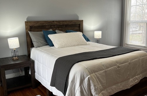 Hatfield Autre | Country Comfort and Views - 10 minutes from restaurants.
