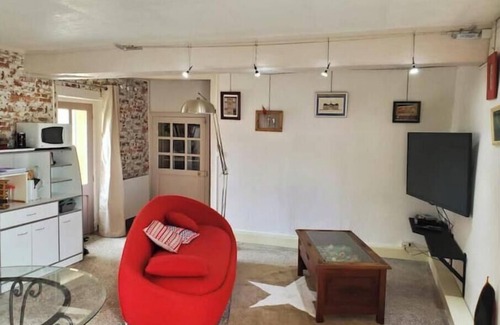 Neuvy-Grandchamp Maison | Maisonnette à la campagne