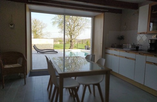 Saint-Beauzeil Cottage | Gite de campagne en Quercy avec Piscine privée