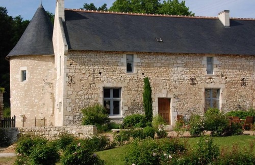 Pouzay Maison | Maison du XIXème siècle dans un domaine du XIVème siècle-Etang-Pêche
