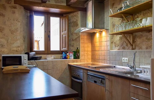 Penalba de San Esteban Maison | Country House 'La Marcela' with Mountain View, Private Terrace and Wi-Fi