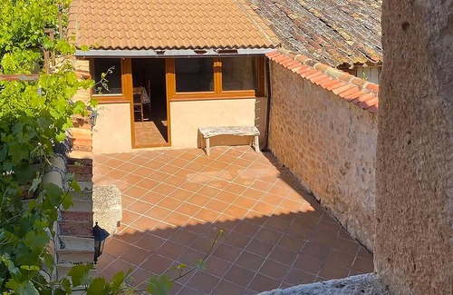 Penalba de San Esteban Maison | Country House 'La Marcela' with Mountain View, Private Terrace and Wi-Fi