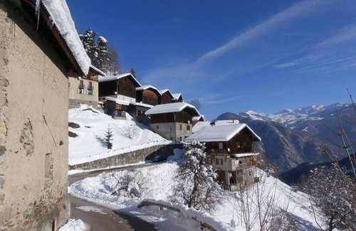 Vallees d'Aigueblanche Maison | Ferme de pays située à 7km de la télécabine de Celliers liaison Valmorel/St François Longchamp (Le G