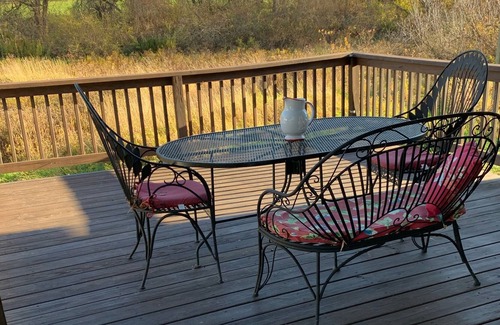 Whitney Point Autre | Country Farmhouse-36 Hole Golf Course Stay & Play