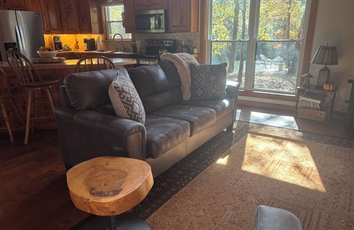 Van Zandt County Cabine | Country Get Away Cabin dans l'est du Texas Piney Woods