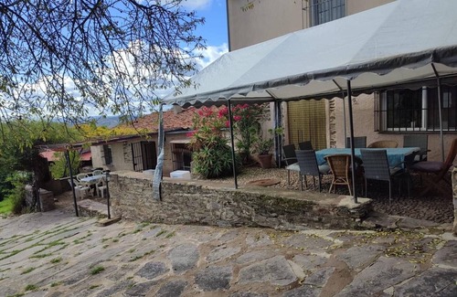 Arroyomolinos de Leon Maison | Maison de campagne "El Rincón" avec vue sur les montagnes, piscine privée et 2 terrasses.