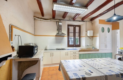 Castellvi de la Marca Maison | Maison de campagne "Masia Cal Vies" avec piscine privée, terrasse privée et Wi-Fi