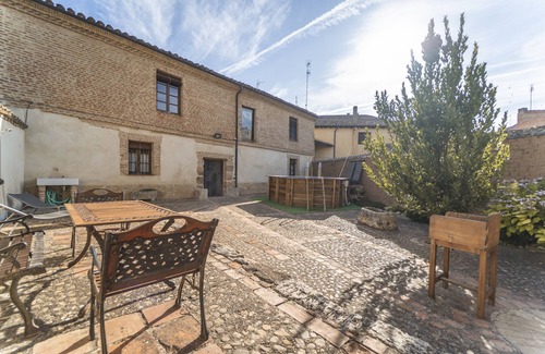 Melgar de Fernamental Maison | Maison de campagne 'Abánades' avec piscine privée, jardin privé et Wi-Fi