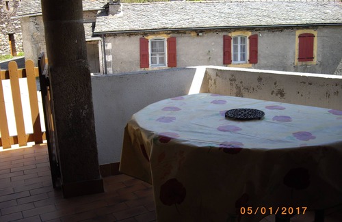 Rousses Maison | Maison de campagne en Cévennes -Tout confort -Capacité jusqu'à 9 personnes