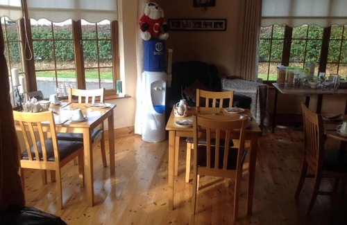 New Twopothouse Lit Et Petit-Déjeuner | Country House B@b