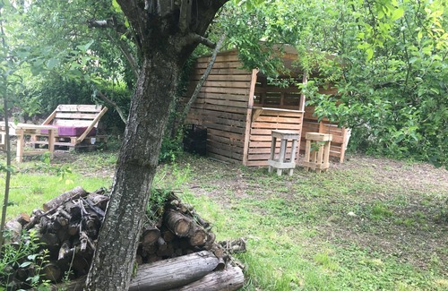 Livers-Cazelles Maison | maison de campagne