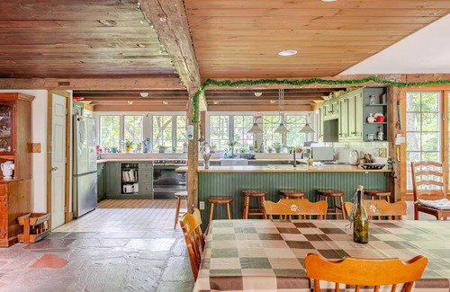Hatfield Maison | Country home in beautiful Bucks County