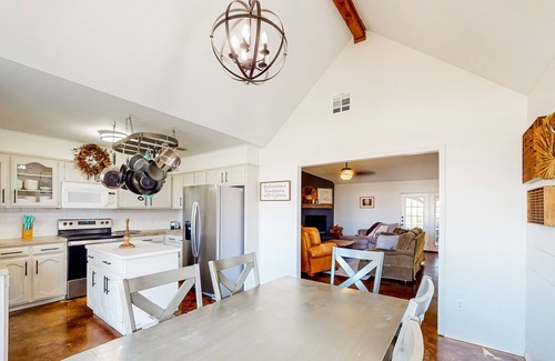 Crawford Maison | Country home with large yard, covered patio, firepit, AC, & W/D