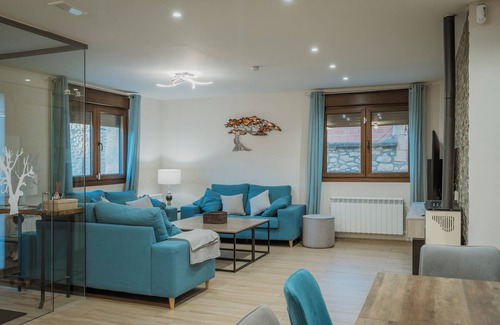 Campillo de Aranda Maison | Maison de campagne "La Olma" avec terrasse privée, balcon et Wi-Fi