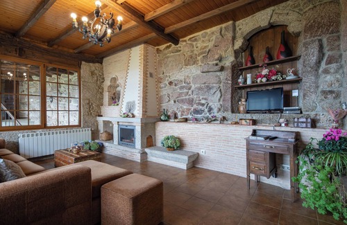 Fornelos de Montes Maison | Maison de campagne "Casa Rural Magina" avec vue sur les montagnes, terrasse privée et Wi-Fi