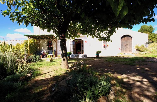San Martin Sarroca Cottage | Maison de campagne entourée de vignes.