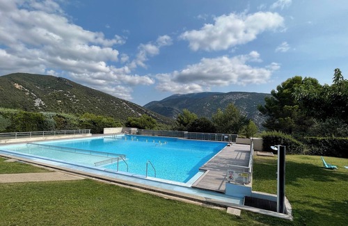 Mollans-sur-Ouveze Appartement | Bastidon, piscine avec vue imprenable sur le Mont Ventoux