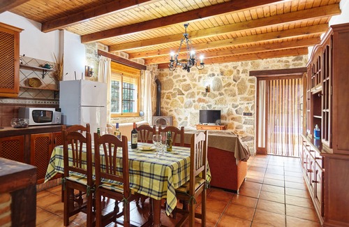 Arbuniel Maison | Maison de campagne "Alojamiento Rural La Ventilla" avec vue sur les montagnes