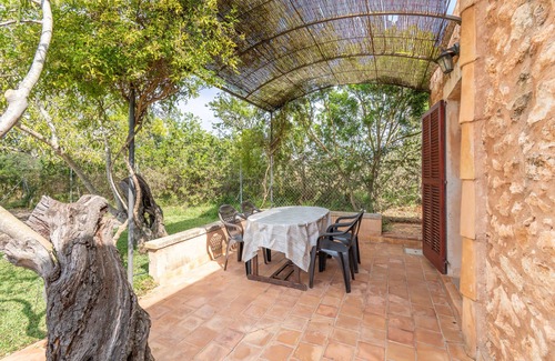 S'alqueria Blanca Villa | Maison de campagne 'Andres' avec vue sur les montagnes, Wi-Fi et climatisation