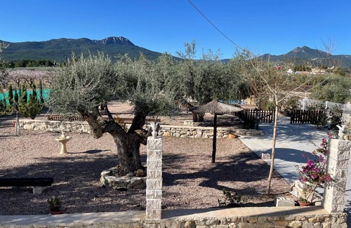 Moratalla Maison | Maison de campagne 'Antonio' avec piscine privée, Wi-Fi et climatisation