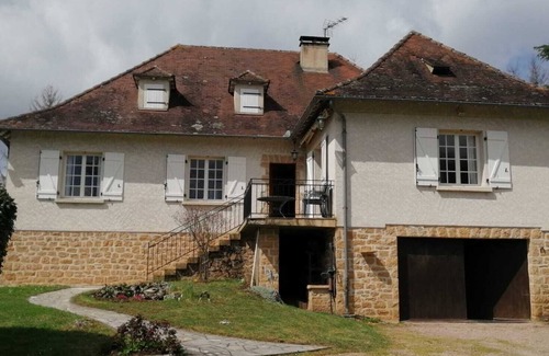 Girac Maison | Maison de campagne au confluent de la Cère et de la Dordogne