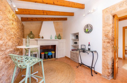Es Llombards Villa | Maison de campagne 'Can Hostalet' avec terrasse privée, Wi-Fi et climatisation