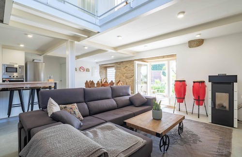 As Neves Maison | Maison de campagne "Cándido" avec vue sur les montagnes, piscine privée et Wi-Fi