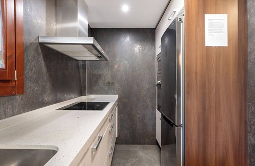 Gavin Maison | Maison de campagne "Casa Biescas" avec vue sur la montagne, Wi-Fi et climatisation