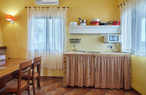Aldeaquemada Maison | Maison de campagne 'Casa Las Niñas' avec vue sur les montagnes, piscine partagée et climatisation