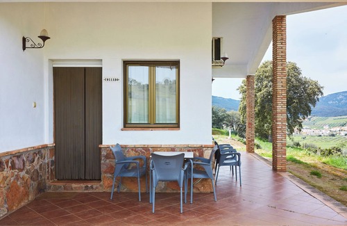 Aldeaquemada Maison | Maison de campagne 'Casa El Collado' avec vue sur les montagnes, piscine partagée et climatisation