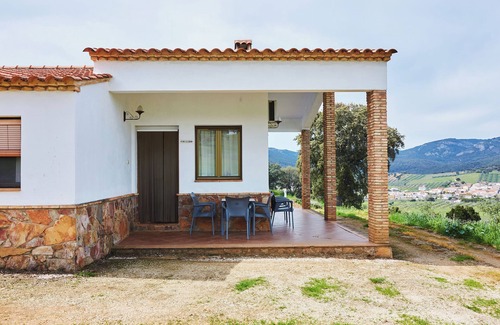 Aldeaquemada Maison | Maison de campagne 'Casa El Collado' avec vue sur les montagnes, piscine partagée et climatisation
