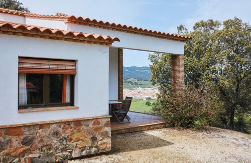Aldeaquemada Maison | Maison de campagne 'Casa La Cimbarra' avec vue sur les montagnes, piscine partagée et climatisation