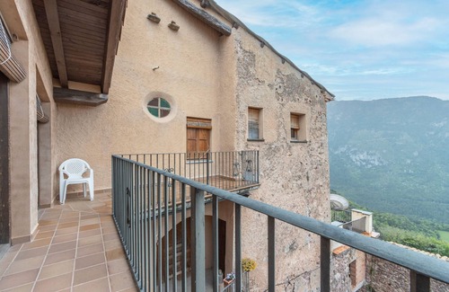 Baix Pallars Maison | Country House 'Casa Vilanova' with Mountain View, Private Terrace and Wi-Fi