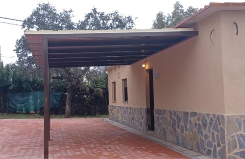 Guillena Maison | Maison de campagne "Casaruralsevilla La Cabaña De Petra" avec vue sur la montagne et climatisation