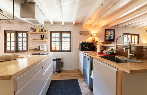 Corsavy Maison | Country House 'Chapelle De Léca' with Mountain View, Private Terrace and Wi-Fi