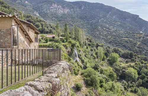 Oden Maison | Maison de campagne "El Cobert De Lera" avec vue sur les montagnes, piscine privée et Wi-Fi