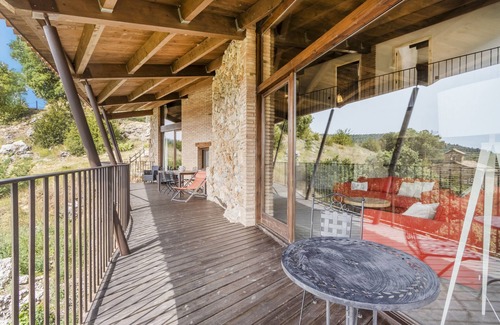 Oden Maison | Maison de campagne "El Cobert De Lera" avec vue sur les montagnes, piscine privée et Wi-Fi