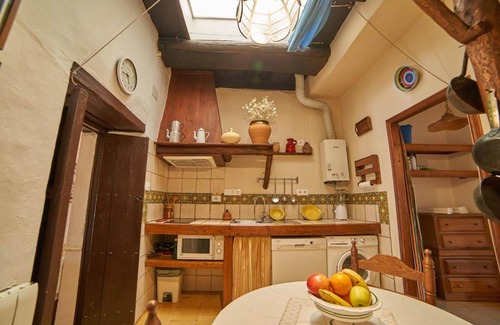 Fuenteheridos Maison | Maison de campagne "El Tragaluz I" avec vue sur les montagnes, terrasse partagée et Wi-Fi